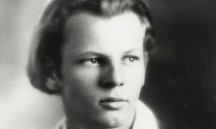 Az amerikai indiánok totemképei ragadták meg a szomorú sorsú festő, Jackson Pollock képzeletét