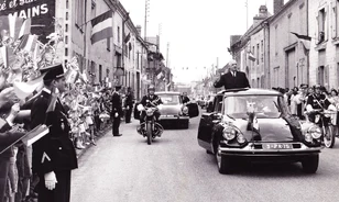 Felesége csak a csirkékért aggódott, de Gaulle kontároknak tartotta sikertelen merénylőit