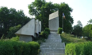 Magyar prefektus vezetésével emlékeztek meg az 1940-es vérengzésről Ördögkúton