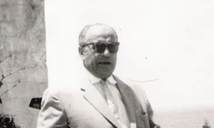A nácizmus haszonélvezője volt, „gyermekeiért” mégis az életét kockáztatta Oskar Schindler