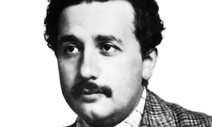 Árverési rekordot döntött a csodával határos módon fennmaradt korai Einstein-kézirat