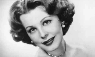 Elhunyt Arlene Dahl, az 1950-es évek amerikai filmcsillaga