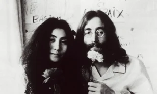 Az összeesküvés-hívők a CIA-t gyanították a Lennon-gyilkosság hátterében