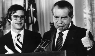 Az első, és eddig az egyetlen amerikai elnök, aki lemondott tisztségéről: Richard Nixon