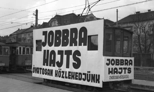 Amikor a „Jobbra hajts!” szabály miatt újra kellett tanulnunk a KRESZ-t 