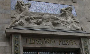 Orgiák helyszíneként vált hírhedté a hányattatott sorsú Hungária fürdő