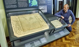 A kőtömb, amely közel 1800 évig őrizte a meggyilkolt császár emlékét