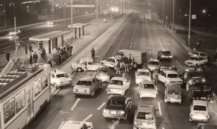 A fiatal magyar demokrácia első nagy próbatétele, a taxisblokád