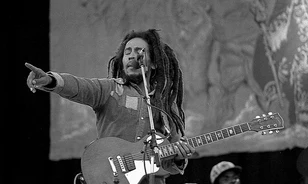Még egy merényletkísérlet után is a béke hangja maradt Bob Marley