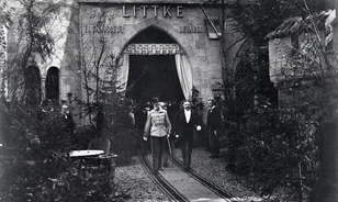 Az egész ország ünnepi díszbe borult a honalapítás millenniumára