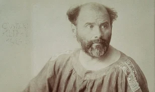 A maguk korában botrányt keltettek Gustav Klimt erotikus képei