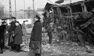 Eufória, rémhírek és romok: feljegyzések 1956 októberéből