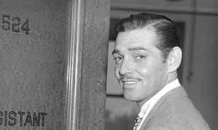 Nyakkendőket árulva indult el a csúcs felé Clark Gable