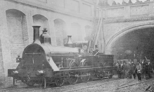 Már az első működési évében 9 millió utas mindennapjait könnyítette meg az első londoni metróvonal