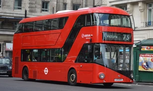 Londonban váltak híressé, de Párizsból származnak az emeletes buszok