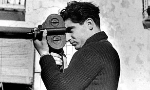 Fotóművészeti kiállítás nyílik Moholy-Nagy és Robert Capa alkotásaiból