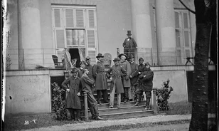 Festőként kezdte pályafutását a fényképezés egyik úttörője, Mathew Brady