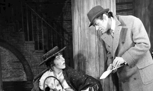 A színházon kívül a pletykalapok sztárja is volt a botrányos életű Rex Harrison
