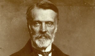 Élete végéig a legitimisták egyik vezéralakja volt ifjabb Andrássy Gyula