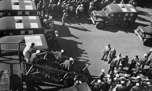Négy napon keresztül támadták a cápák az elsüllyed USS Indianapolis legénységét