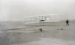 A Fehér Házban tüntették ki találmányukért Orville Wright-ot és testvéreit