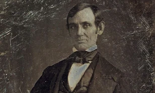 Csak beiktatása után, egy kislány tanácsára növesztett szakállat Lincoln