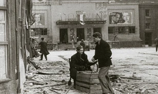 Forradalmi hétköznapok: utcaképek 56-ban 