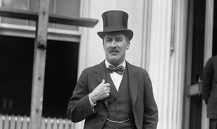 Tutanhamon sírjának felfedezésével mindenkit lenyűgözött Howard Carter