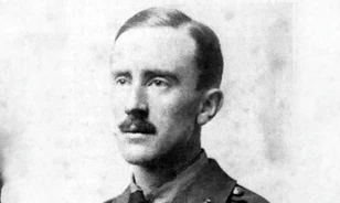 Már ifjúkorában mesterséges nyelveket alkotott A Gyűrűk Ura alkotója, J. R. R. Tolkien