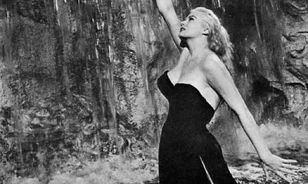 Még nem beszélte a nyelvet, de filmszerződést kapott Amerikában Anita Ekberg 