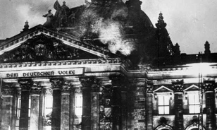 A németek szabadsága is odaveszett a Reichstag tüzében