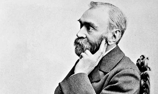 A dinamit harcászati felhasználása miatt hozta létre Alfred Nobel a Nobel-díjat