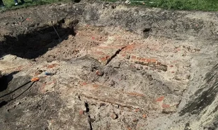 A föld alól került elő a „zsidó Oxford”