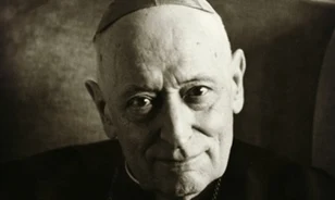 A KGB ki akarta csalni Mindszenty bíborost az Amerikai Nagykövetségről
