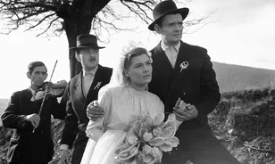 „Én meg gyilkos lettem. Nekem így hozták a körülmények” - Makk Károly drámai filmje, a Ház a sziklák alatt (1958) az emberi lélek legmélyebb titkairól