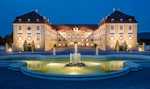 Mesebeli ősz Savoyai kastélyában, Schloss Hofon