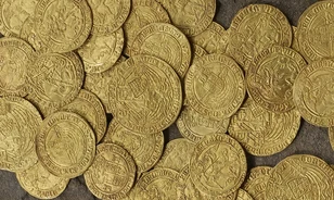 Tudor-kori kincs bukkant elő egy angliai kertből