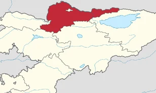 Női arcot ábrázoló kőszobrot tártak fel Észak-Kirgizisztánban