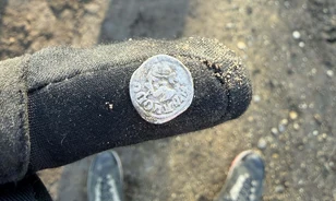 Középkori ezüstpénzt találtak a szigligeti Avasi templomrom közelében