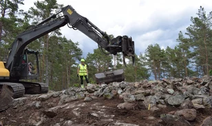 Optikai illúzióval tették monumentálissá kőhalomsírjukat a bronzkori építők Svédországban
