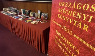 Nyolcvanezer könyvvel gazdagodnak a Kárpát-medence magyar könyvtárai