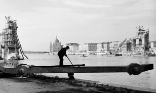 Robert Capa 1948-as magyarországi fotóiból nyílik kiállítás