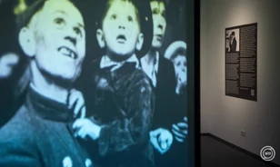 Robert Capa és a Magnum fotóiból nyílt kiállítás