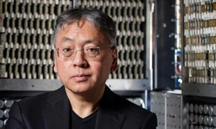 Új történelmi kémregénnyel jelentkezik Kazuo Ishiguro