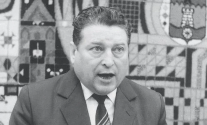 Lakatos Ernő, a „kiváló napi végrehajtó”