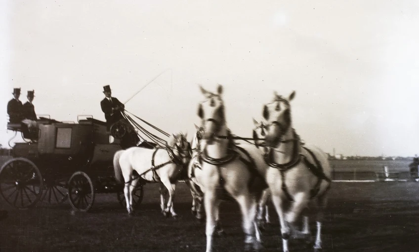A postakocsizás korántsem volt olyan romantikus, mint ahogy azt a filmek sugallják