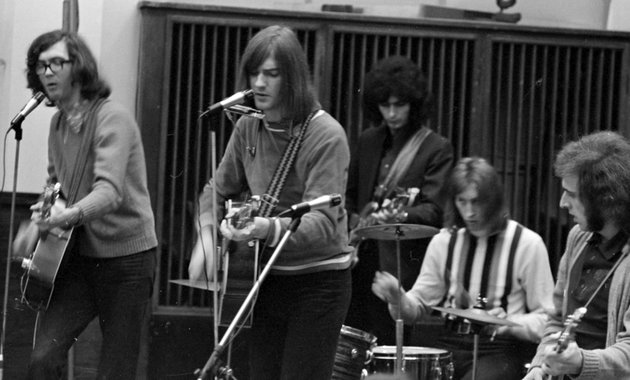 Megzenésített Petőfi-verstől tartott az állambiztonság