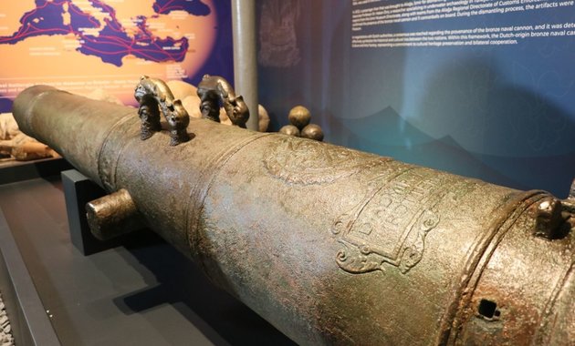 Rutinszerű hajóbontás során fedeztek fel egy 17. századi holland ágyút...