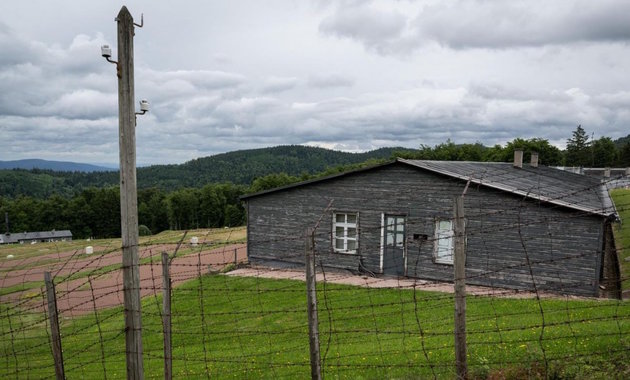 Régészek dolgoznak a Natzweiler-Struthof koncentrációs táborban