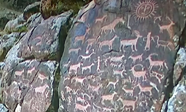 Ótürk rovásírásos emléket és sziklarajzokat találtak Kazahsztánban